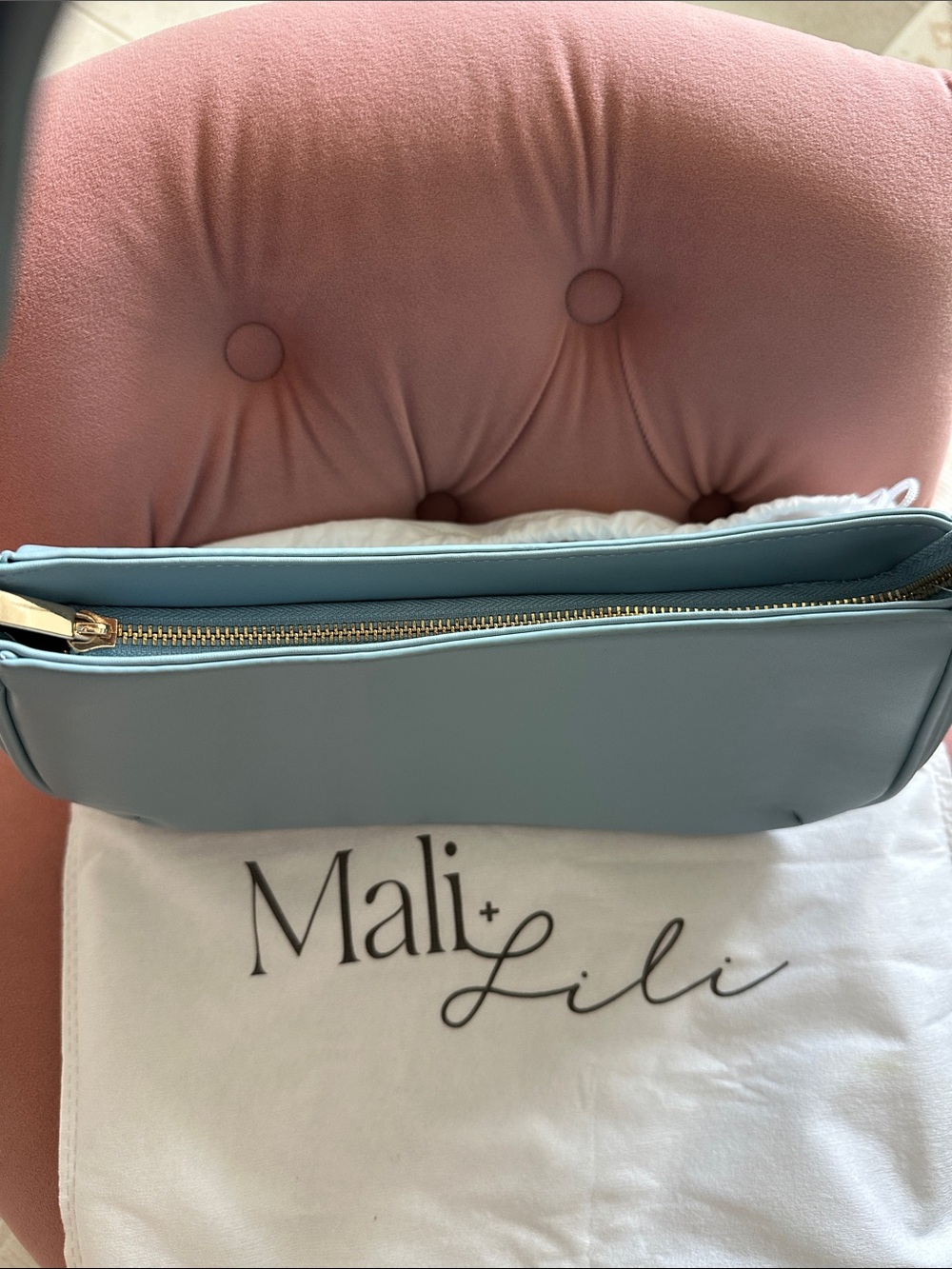 Mali + Lilly Blue Bow Shoulder Bag - Picture 8 of 11